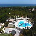 Club Del Sole Adriano Family Collection Punta Marina