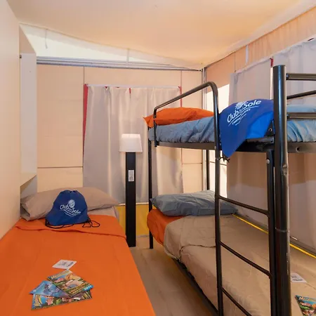 Club Del Sole Adriano Family Collection פארק נופש