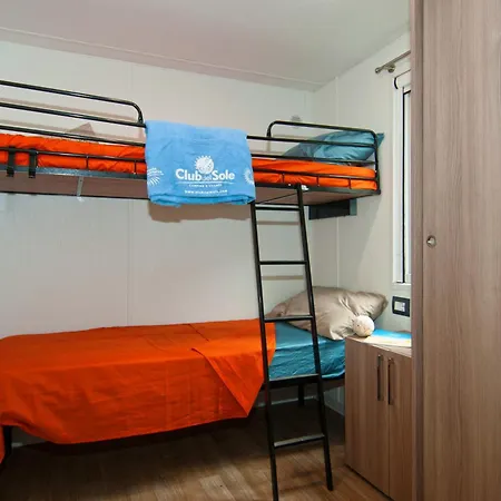 Club Del Sole Adriano Family Collection פארק נופש פונטה מרינה