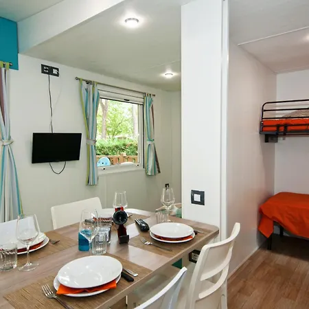 Club Del Sole Adriano Family Collection 4*