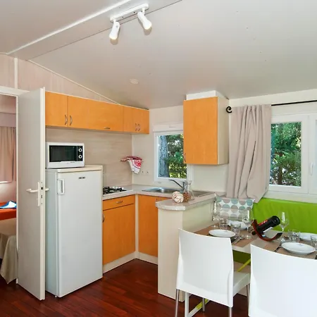 פארק נופש Club Del Sole Adriano Family Collection